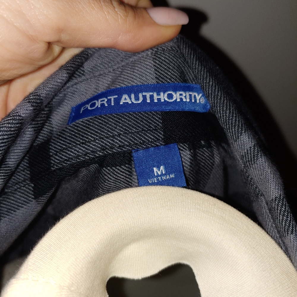 SOLD Men's Plaid RAM Button Down - Picture 5 of 5